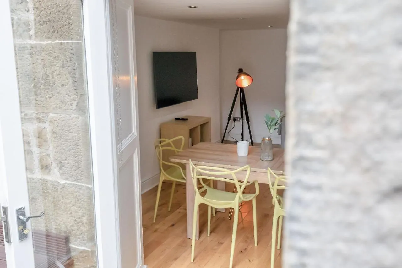Cozy With Character Large 2 Bedroom Main Door Apartment With Garden Edimburgo 0*,  Regno Unito